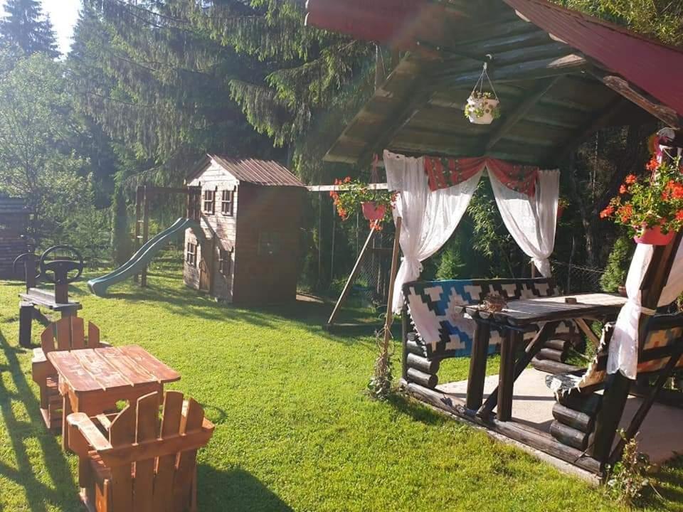 Pensiunea Gianina Arieseni Bagian luar foto