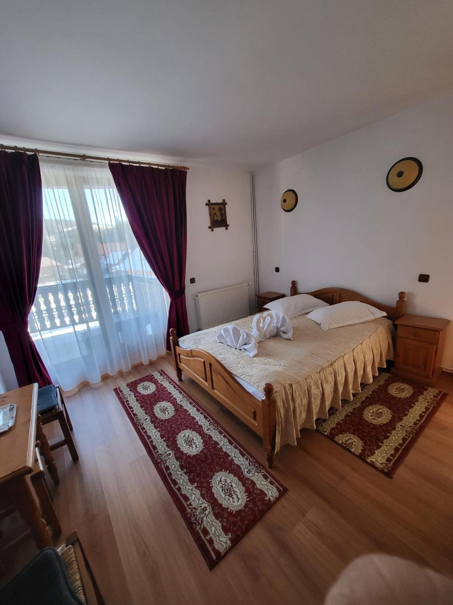 Pensiunea Gianina Arieseni Bagian luar foto